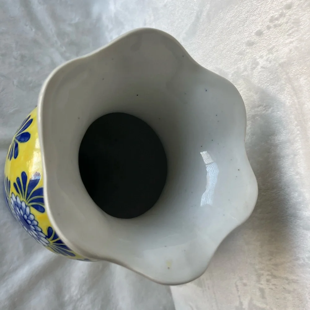 💛💙 bright, colorful vase💛💙 - Picture 5 of 6